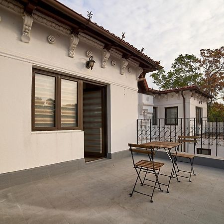 Dona Premier Suites Bukares Bagian luar foto