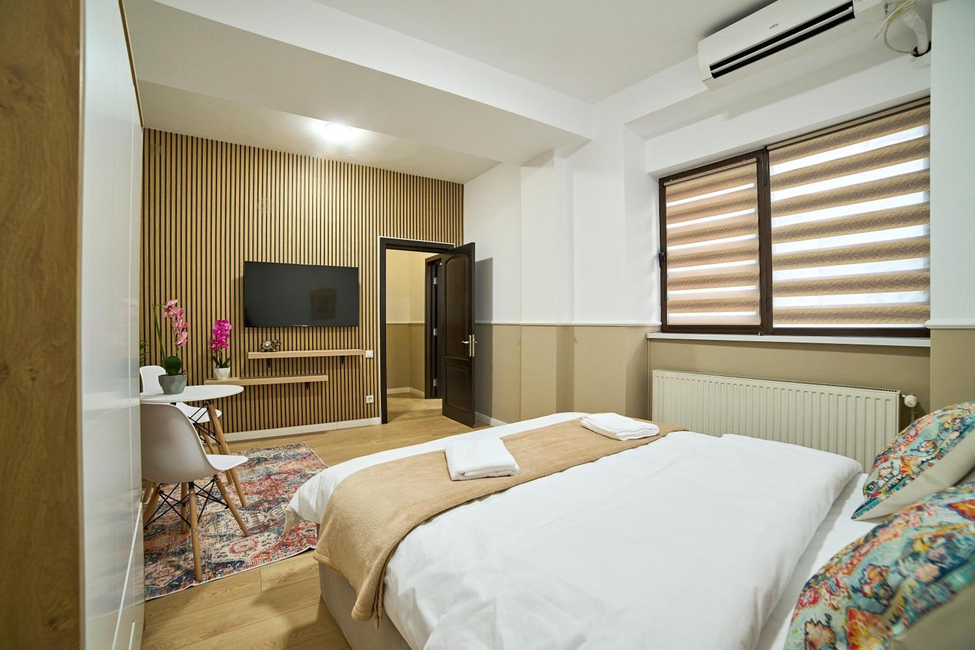 Dona Premier Suites Bukares Bagian luar foto