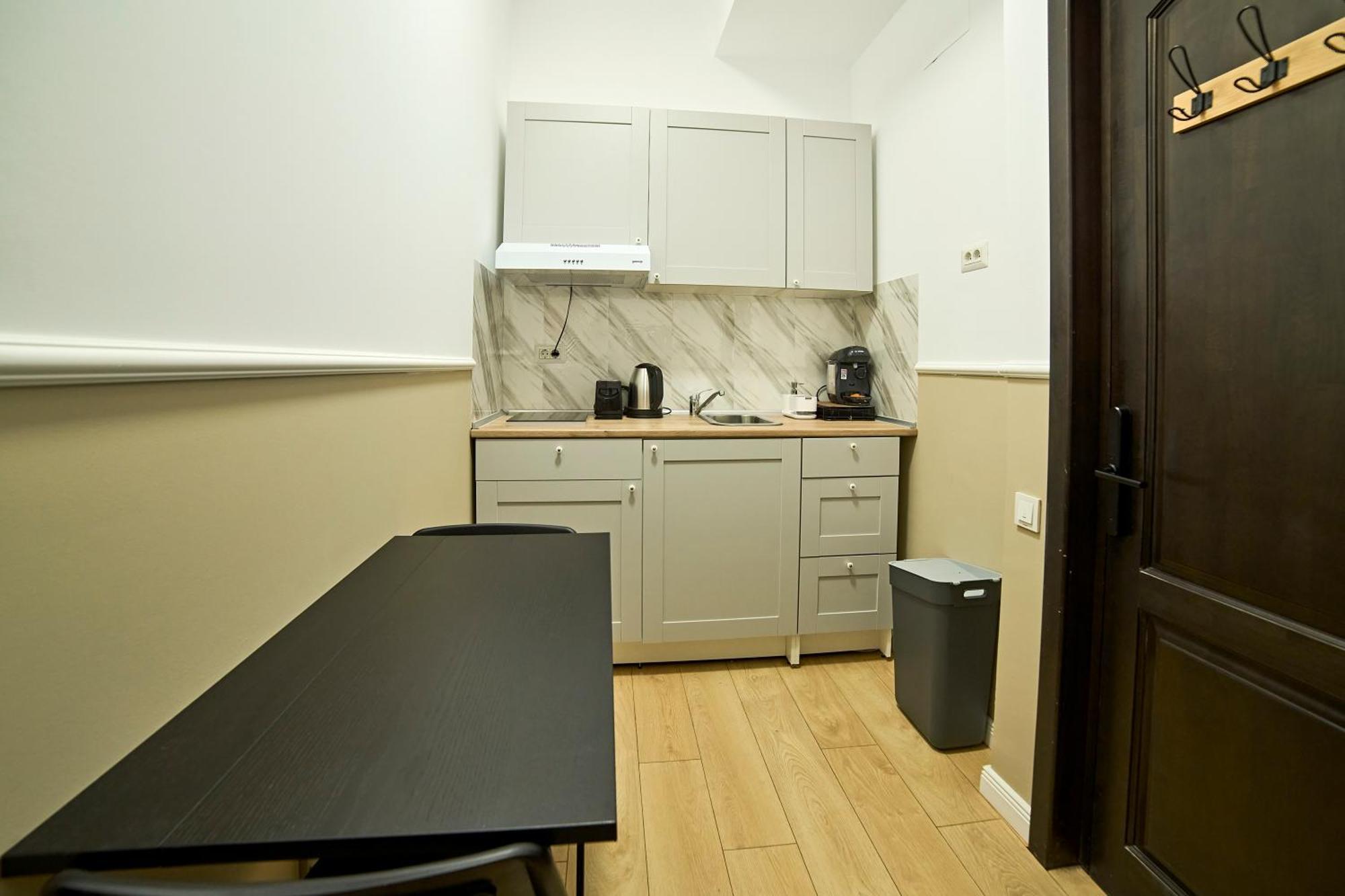 Dona Premier Suites Bukares Bagian luar foto