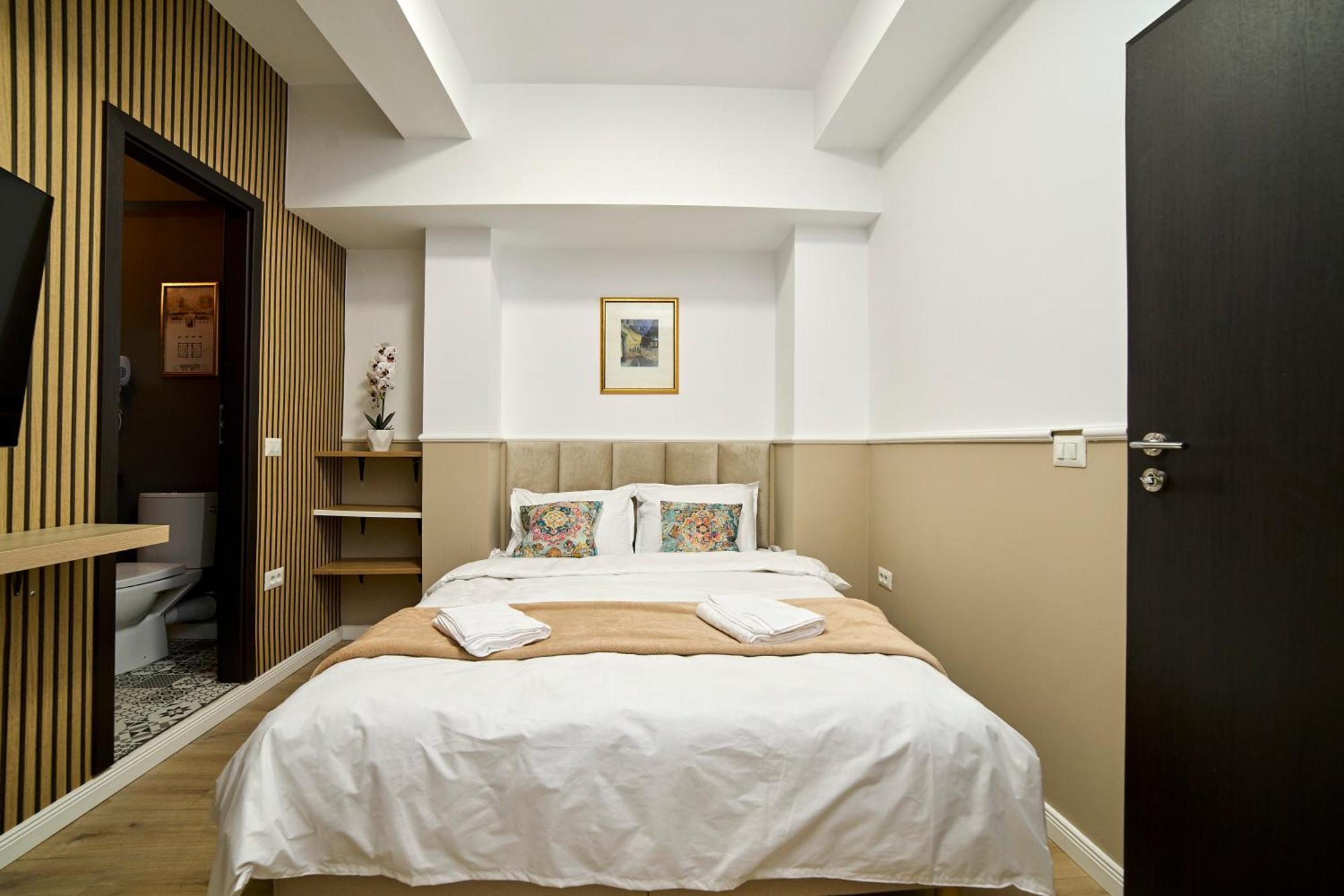 Dona Premier Suites Bukares Bagian luar foto