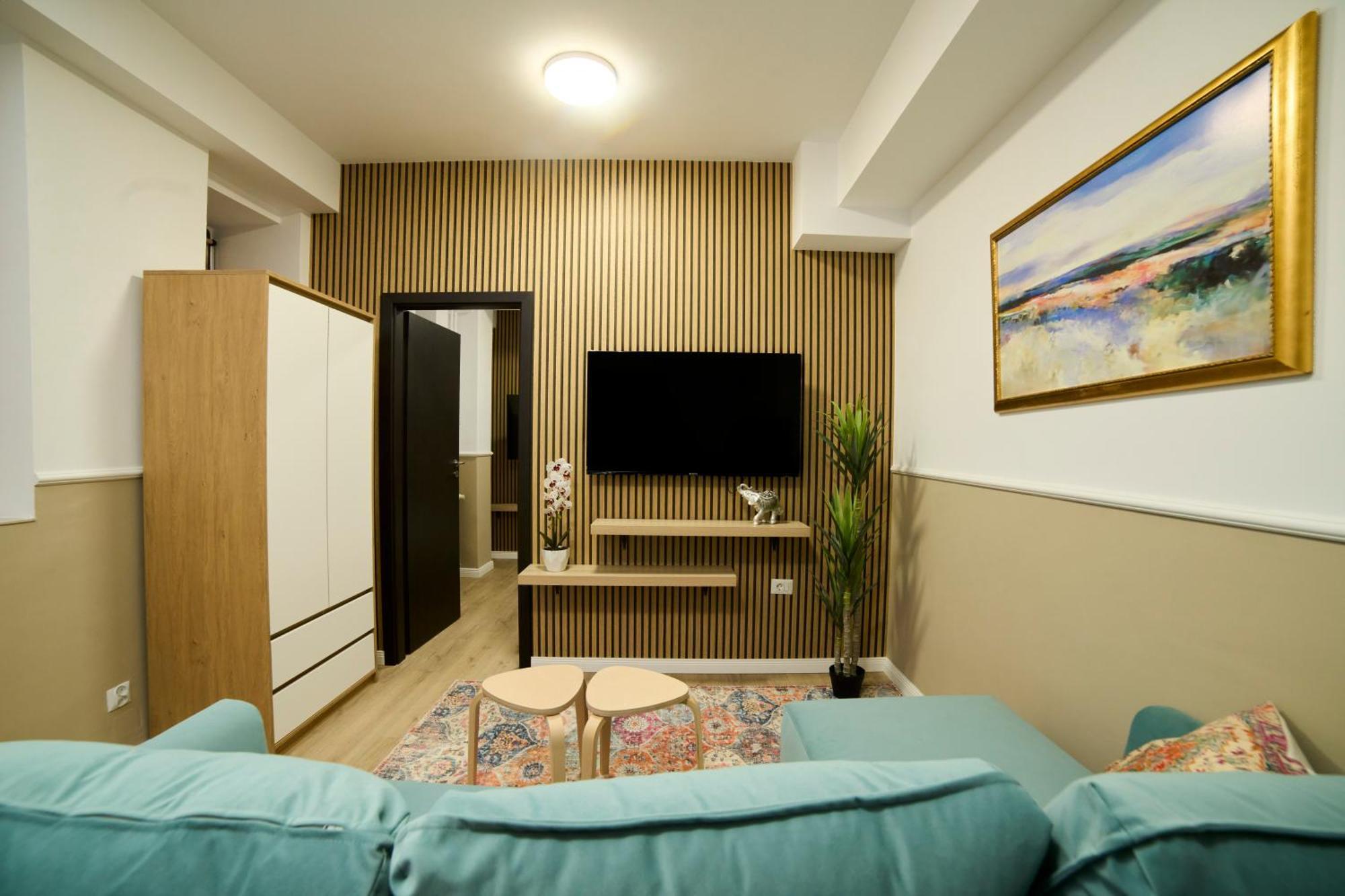 Dona Premier Suites Bukares Bagian luar foto