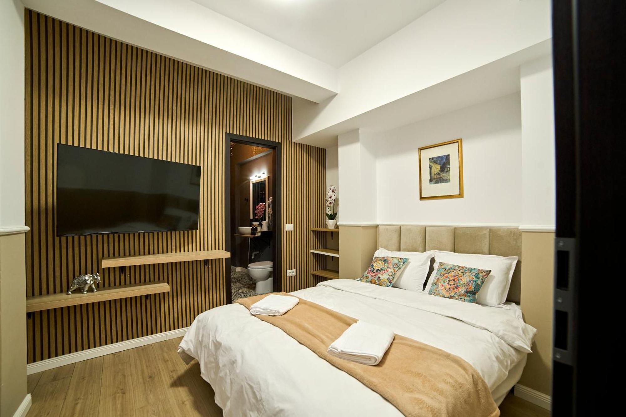 Dona Premier Suites Bukares Bagian luar foto