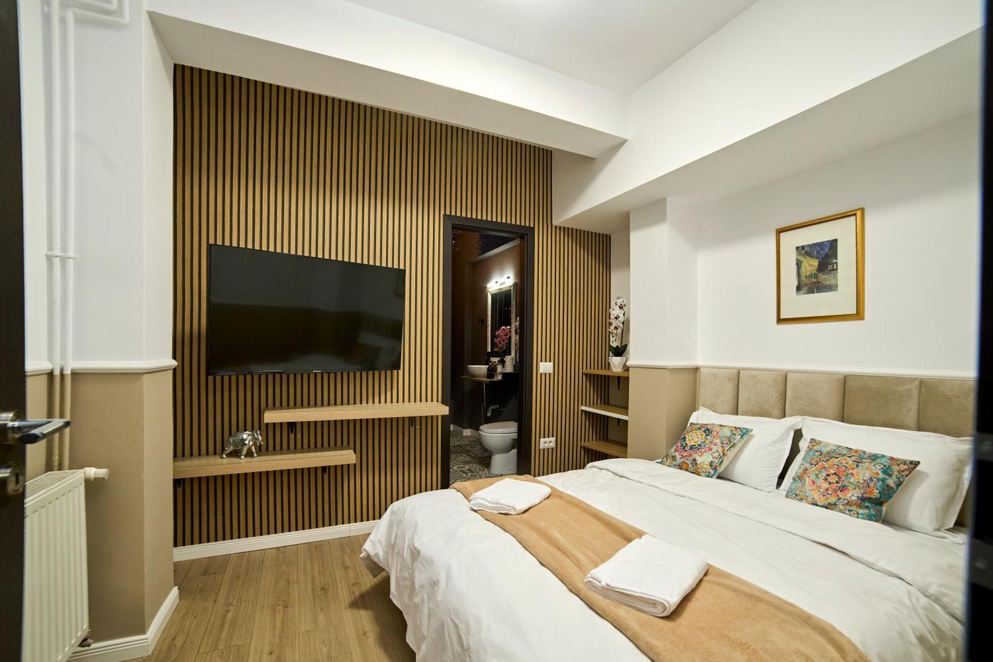 Dona Premier Suites Bukares Bagian luar foto