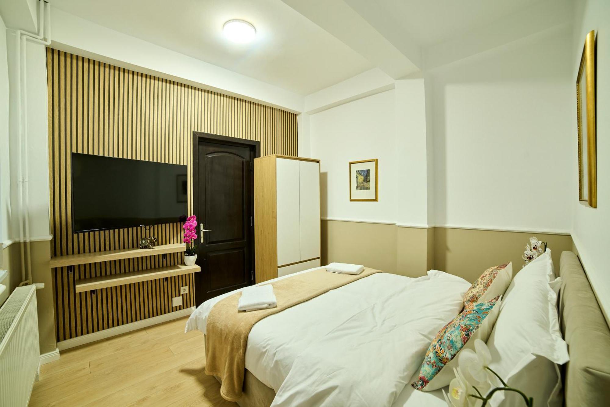 Dona Premier Suites Bukares Bagian luar foto